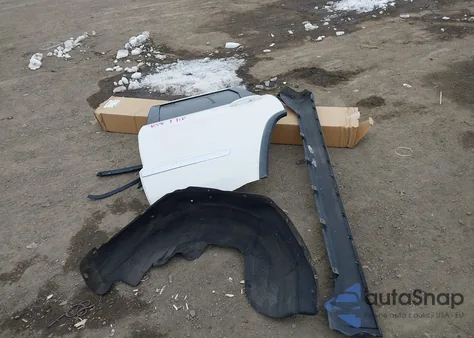 2021 Jeep Grand Cherokee Laredo E 4X4 from USA, damaged, VIN 1C4RJFAG5MC710874